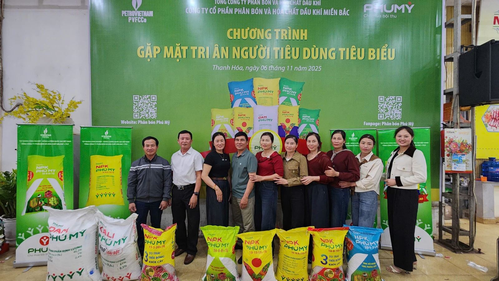 Công ty Cổ phần Phân bón và Hóa chất Dầu khí miền Bắc (PVFCCo-PMB) phối hợp với các Nhà phân phối cấp 1 tổ chức thành công chương trình “Gặp mặt người tiêu dùng tiêu biểu” tại các khu vực Nghệ An, Thanh Hóa, Sơn La.